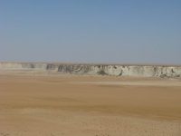Bivouac sauvage à la sebkha de Tah (Sahara) Bivouac sauvage à la sebkha de Tah (Sahara)